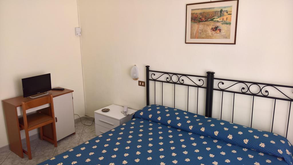 Albergo Golfo Follonica Exterior foto